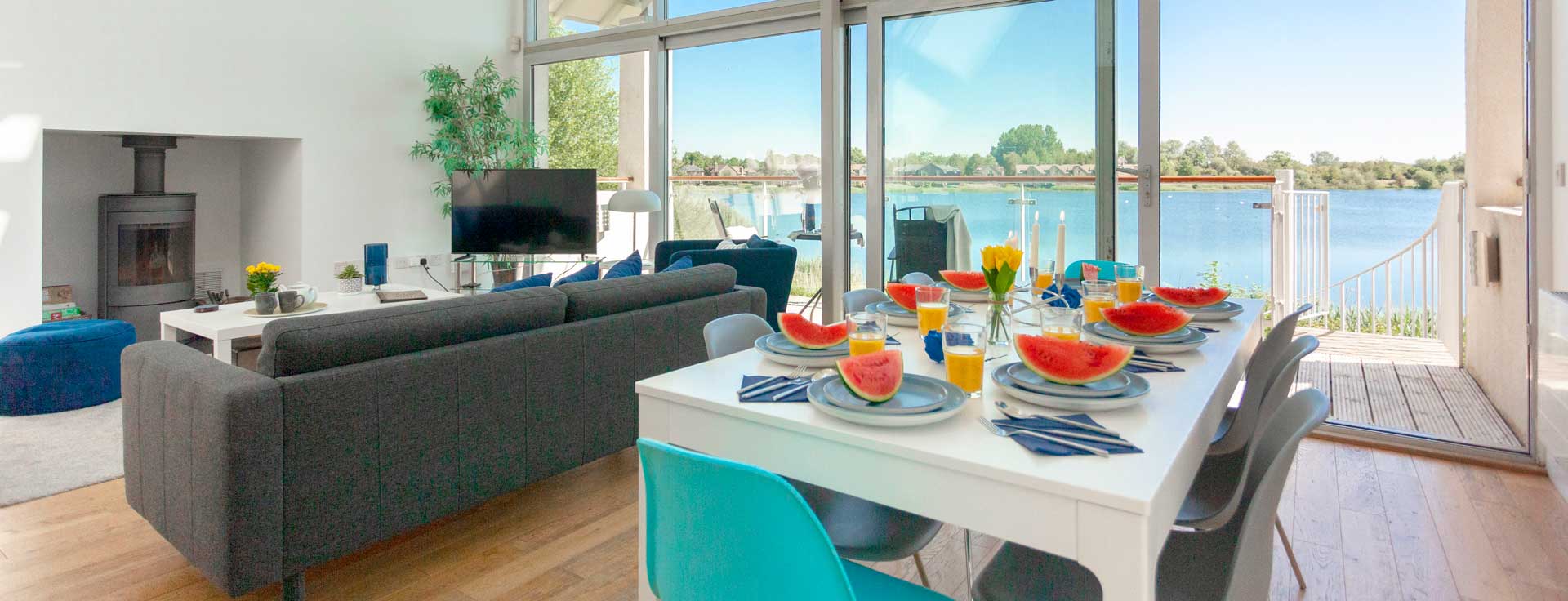 22 Waterhaze Lodge, Lower Mill Estate Cotswolds Spa Holidays