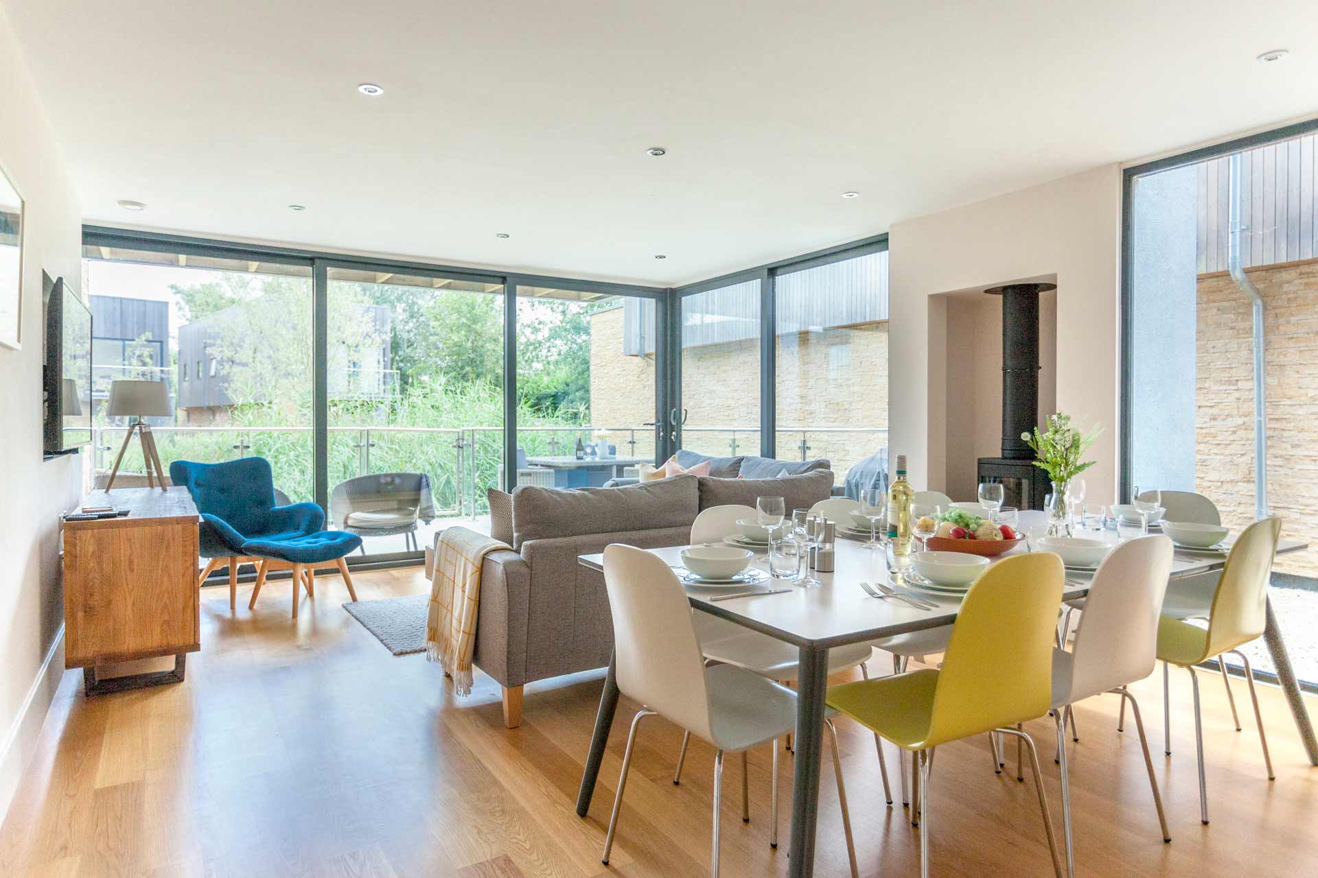 Water Garden 3, Lower Mill Estate – Living & Dining area